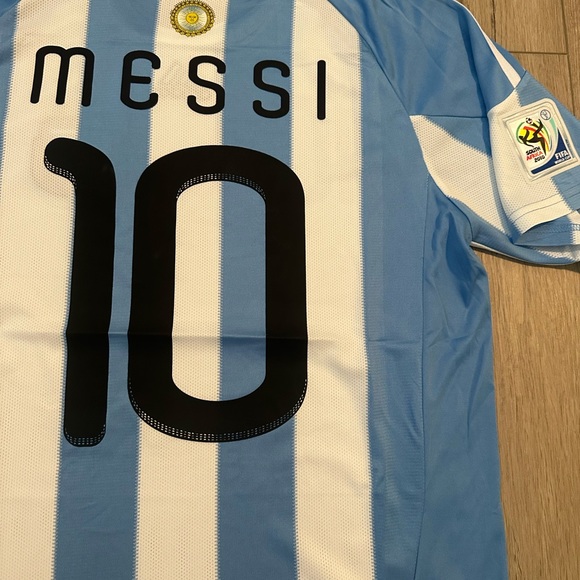 Argentina Messi Jersey 2010 Blue - Picture 3 of 6